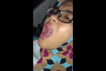Bokep Jilbab Cewek Hijab Kejang di Dalam Mobil, Rekaman Tersembunyi yang Paling Mengejutkan Komunitas